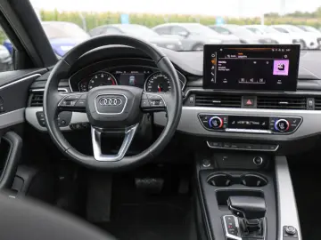 A4 Avant S line 40 TFSI S tronic ACC PANO LED BT