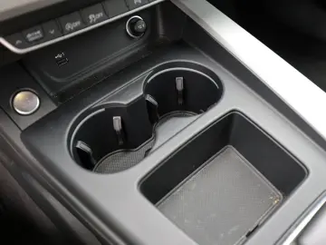 A4 Avant S line 40 TFSI S tronic ACC PANO LED BT