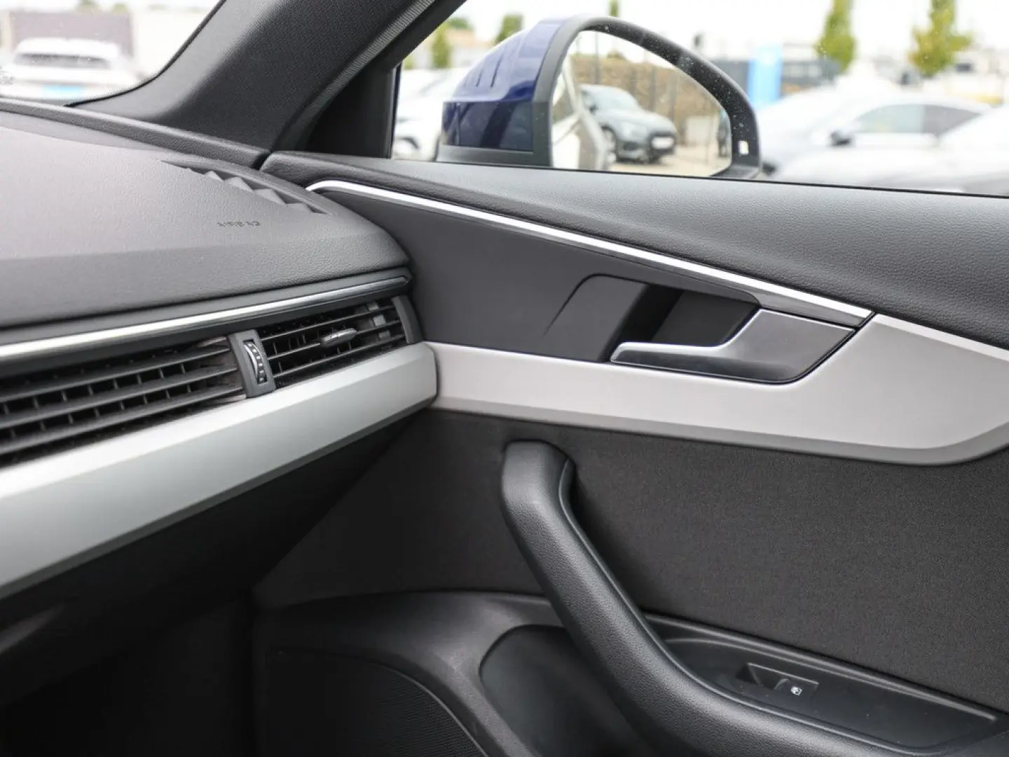 A4 Avant S line 40 TFSI S tronic ACC PANO LED BT