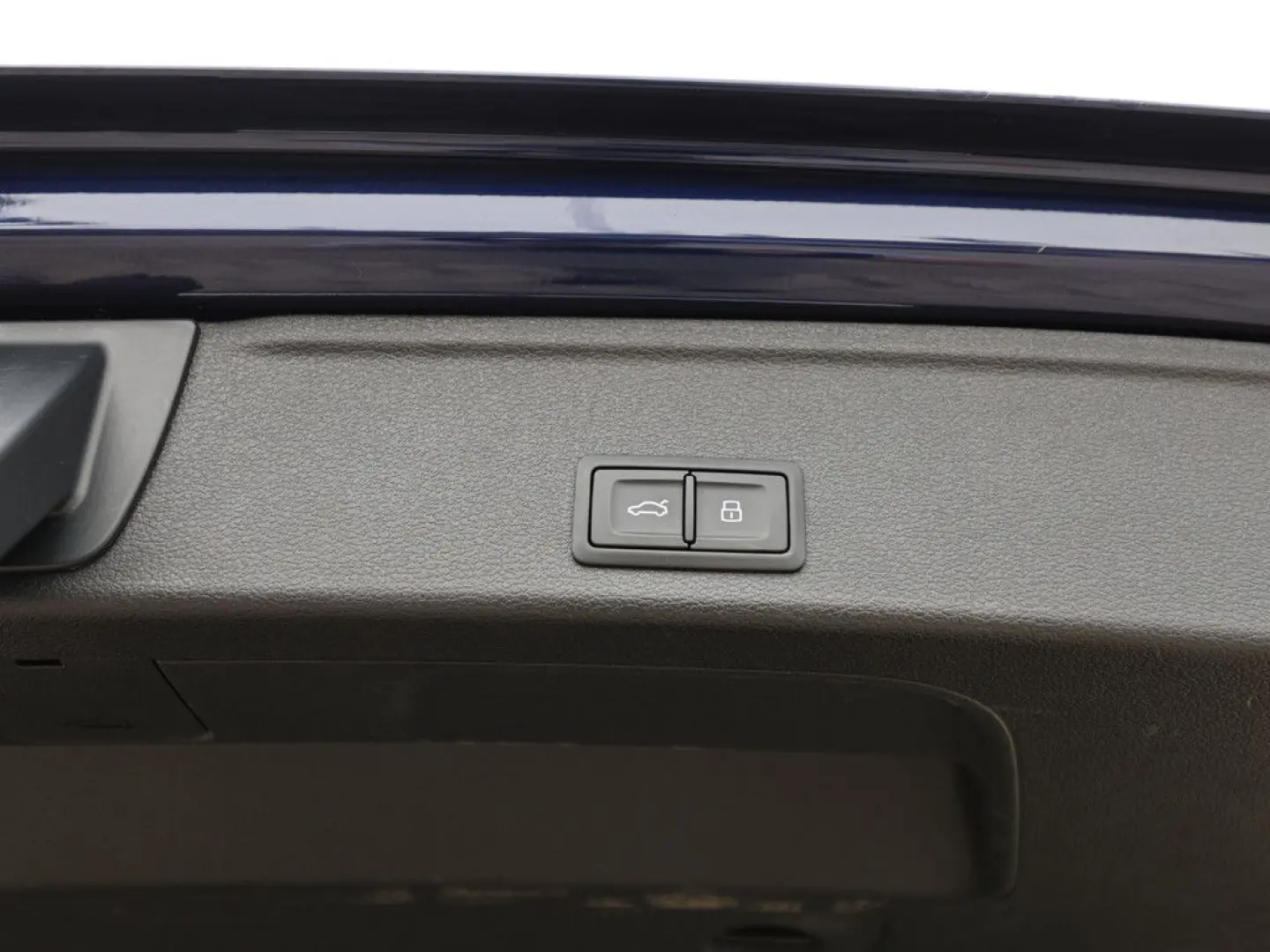 A4 Avant S line 40 TFSI S tronic ACC PANO LED BT