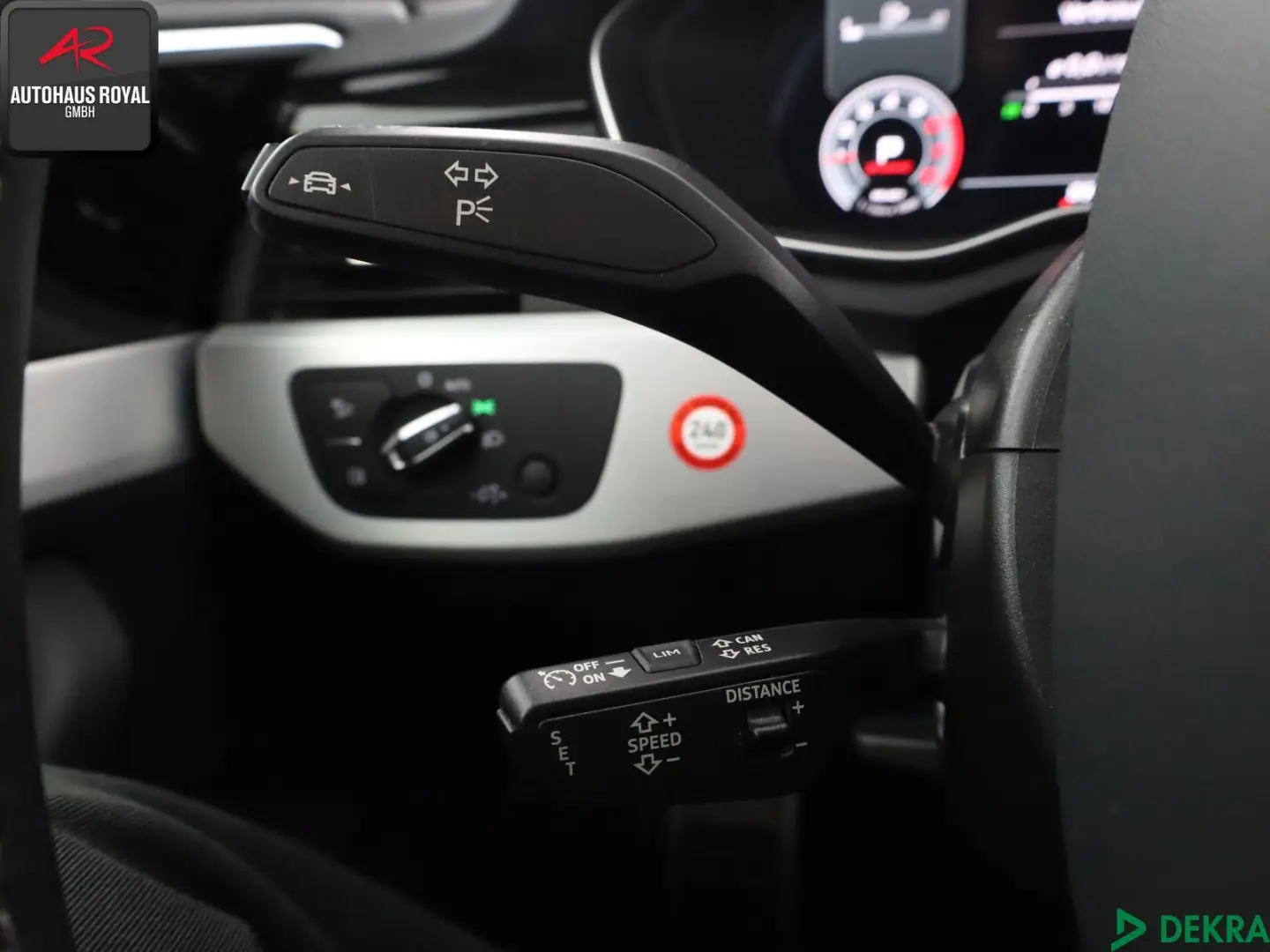 A4 Avant 40 TFSI 3x S LINE VIRTUAL KEYLESS ACC