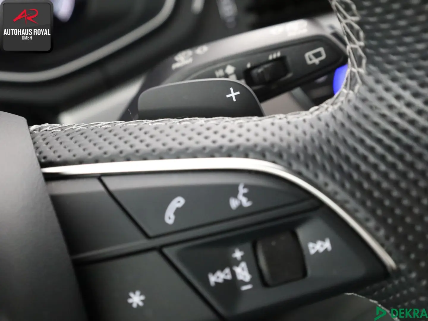 A4 Avant 40 TFSI 3x S LINE VIRTUAL KEYLESS ACC