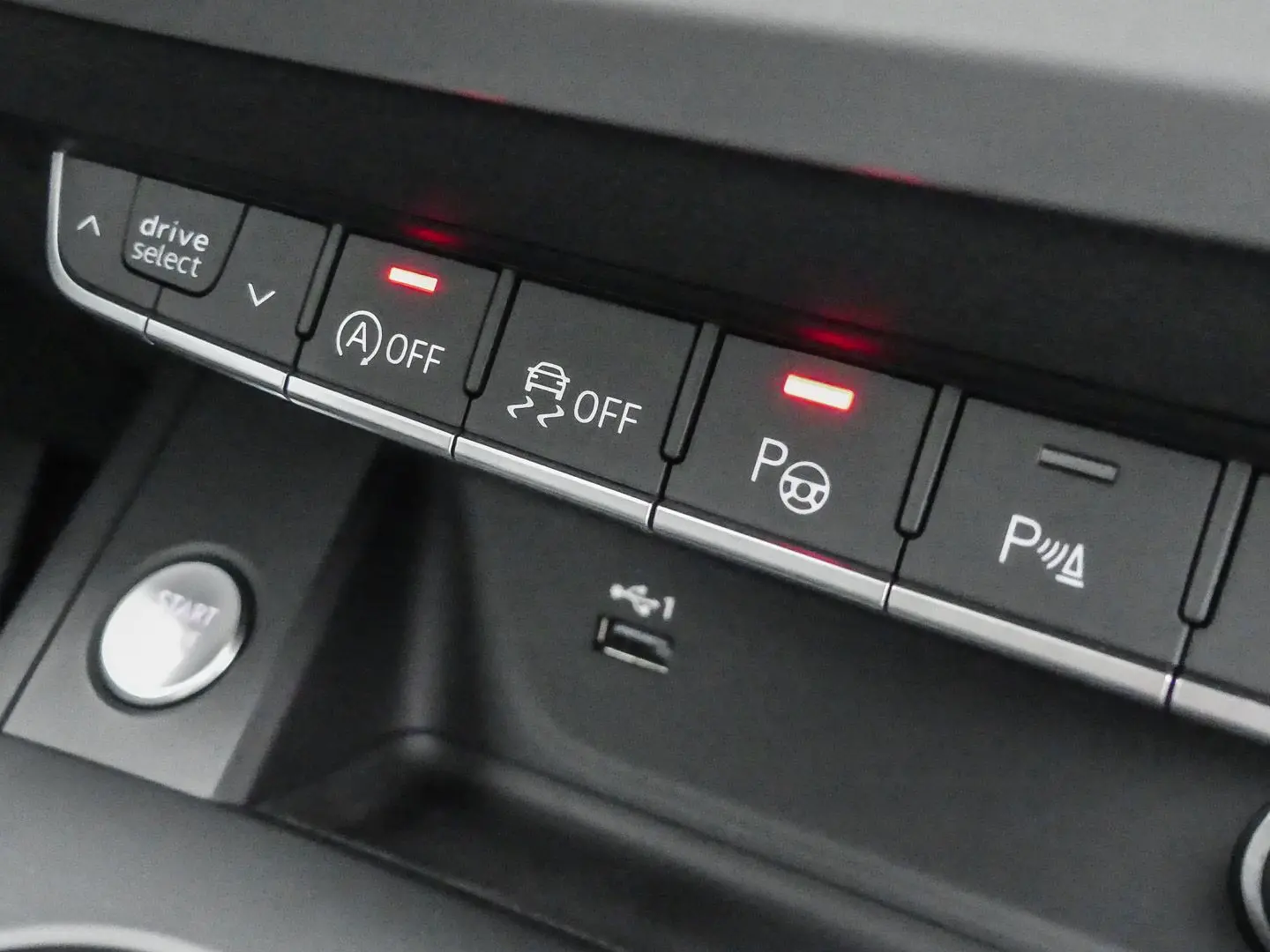 A4 Limousine advanced 40 TFSI quattro Tiptronic