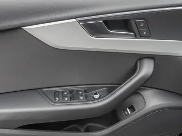 A4 Limousine advanced 40 TFSI quattro Tiptronic