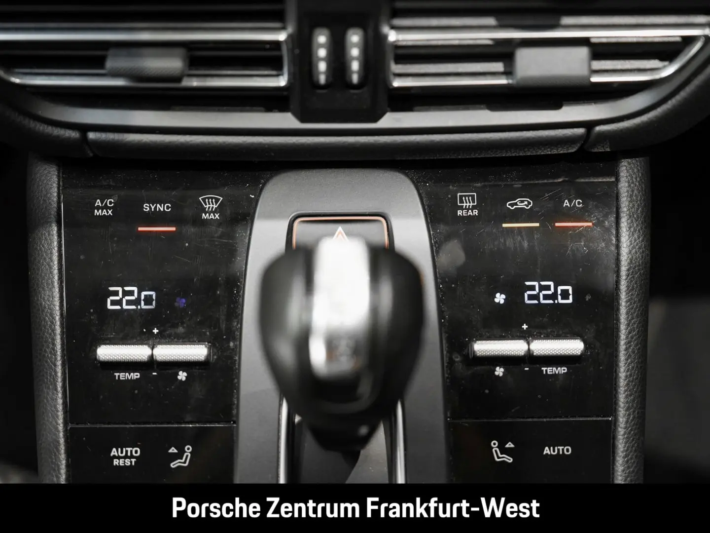 Macan Rückfahrkamera nur 52.627 km 1-Hand LED