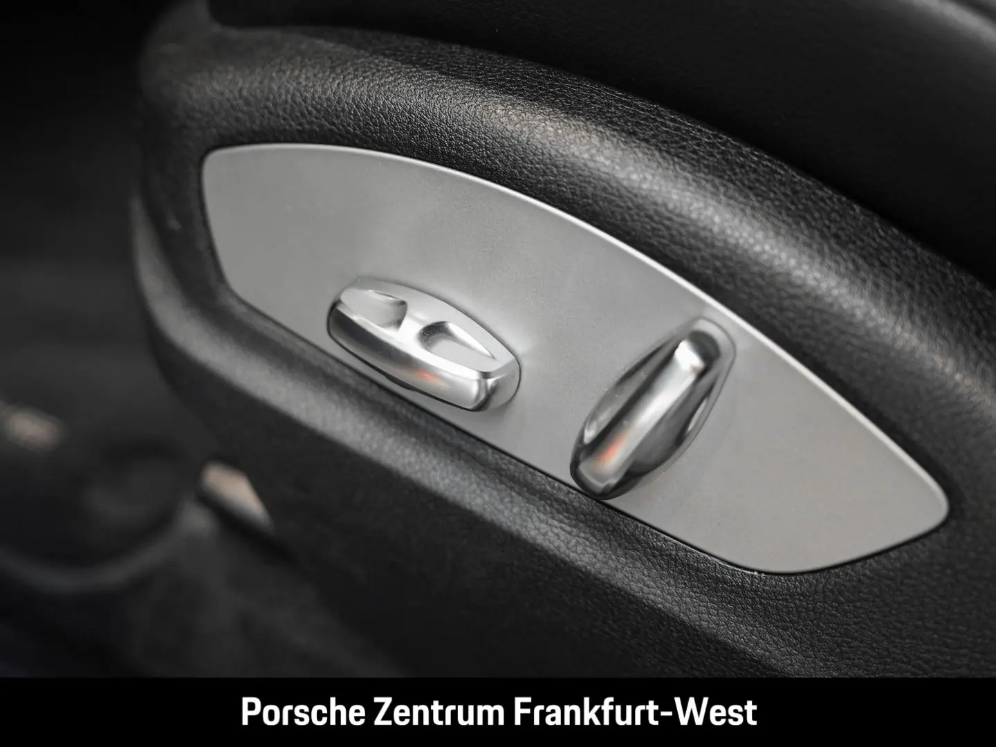 Macan Rückfahrkamera nur 52.627 km 1-Hand LED