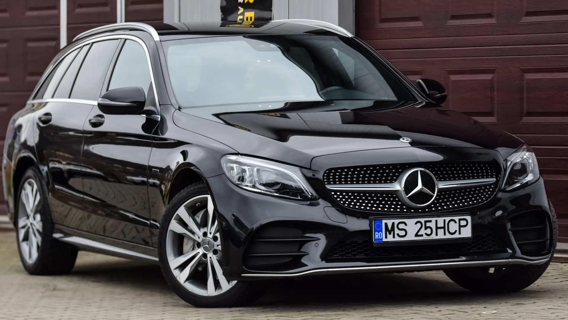 Mercedes Benz C300 DE Plug-In Hybrid 2020 AMG Line