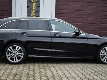 Mercedes Benz C300 DE Plug-In Hybrid 2020 AMG Line