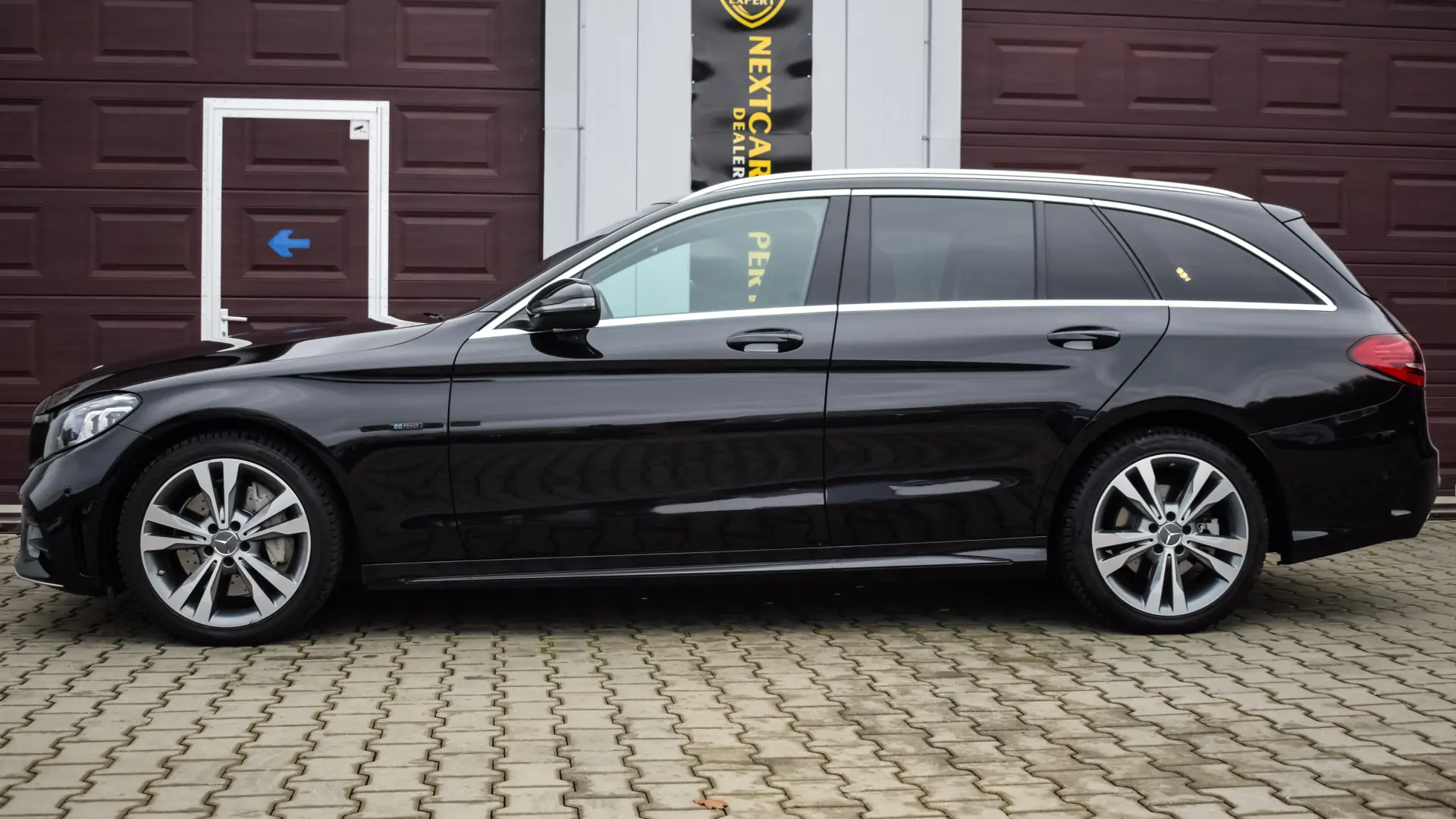 Mercedes Benz C300 DE Plug-In Hybrid 2020 AMG Line