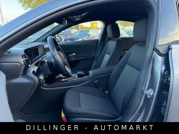 CLA 200d Coupe 8G-Tro LED Nav Kam Temp Shz PDC