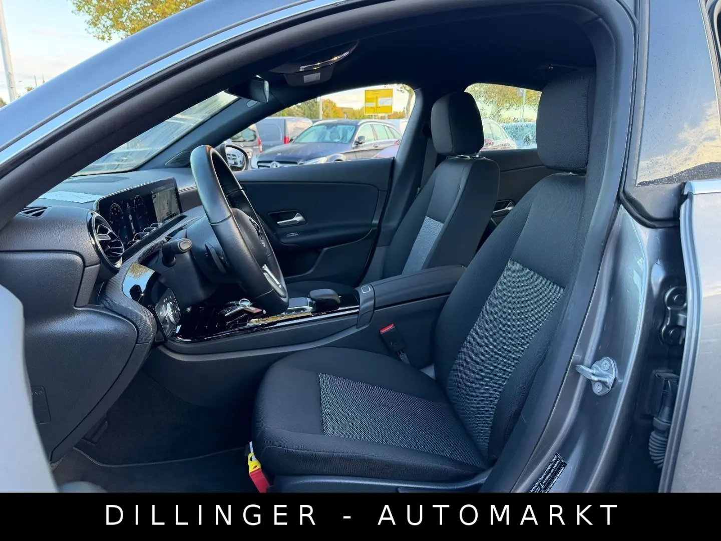 CLA 200d Coupe 8G-Tro LED Nav Kam Temp Shz PDC