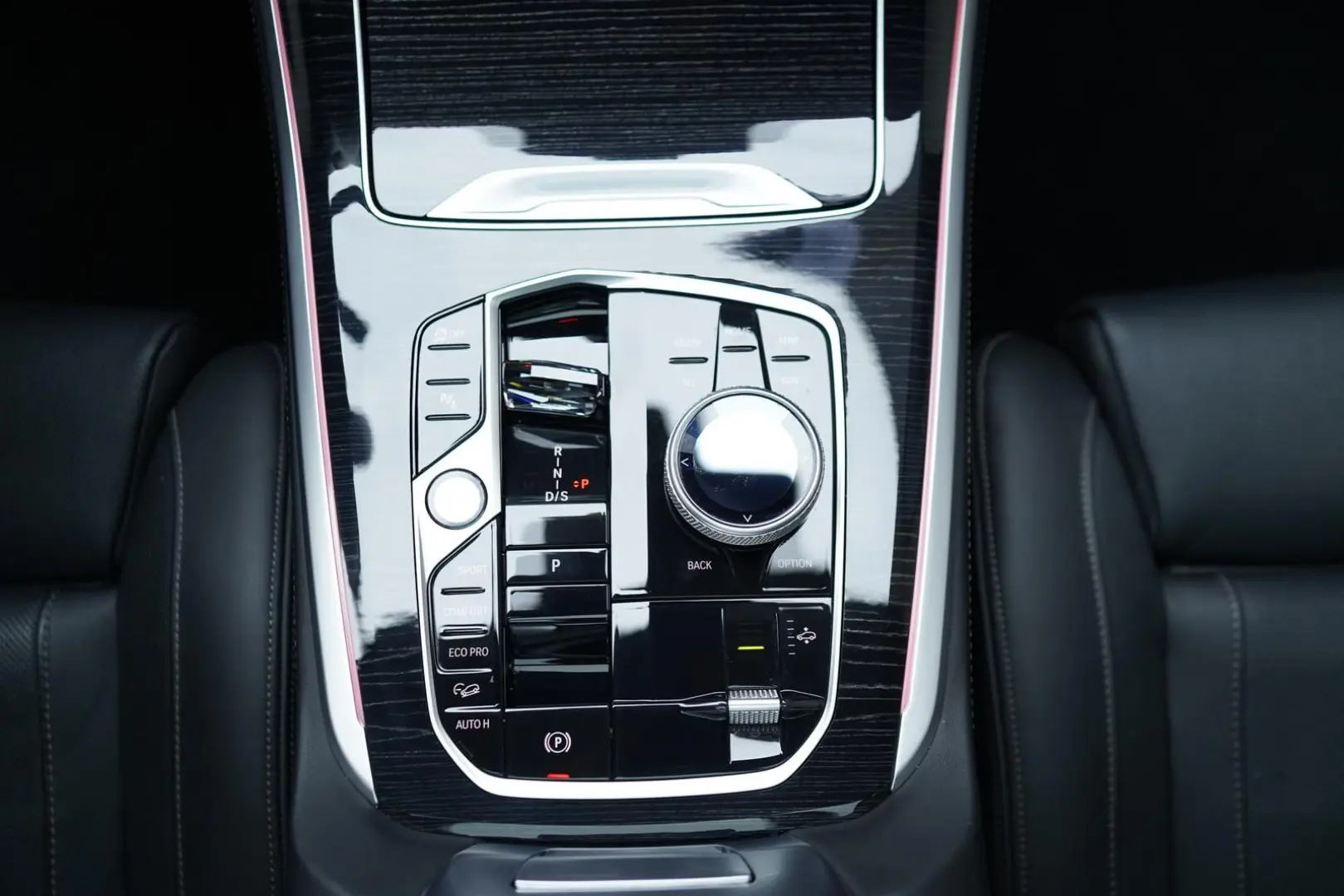 X5 xDrive 40d MSport Individ   AHK   HUD   H&K