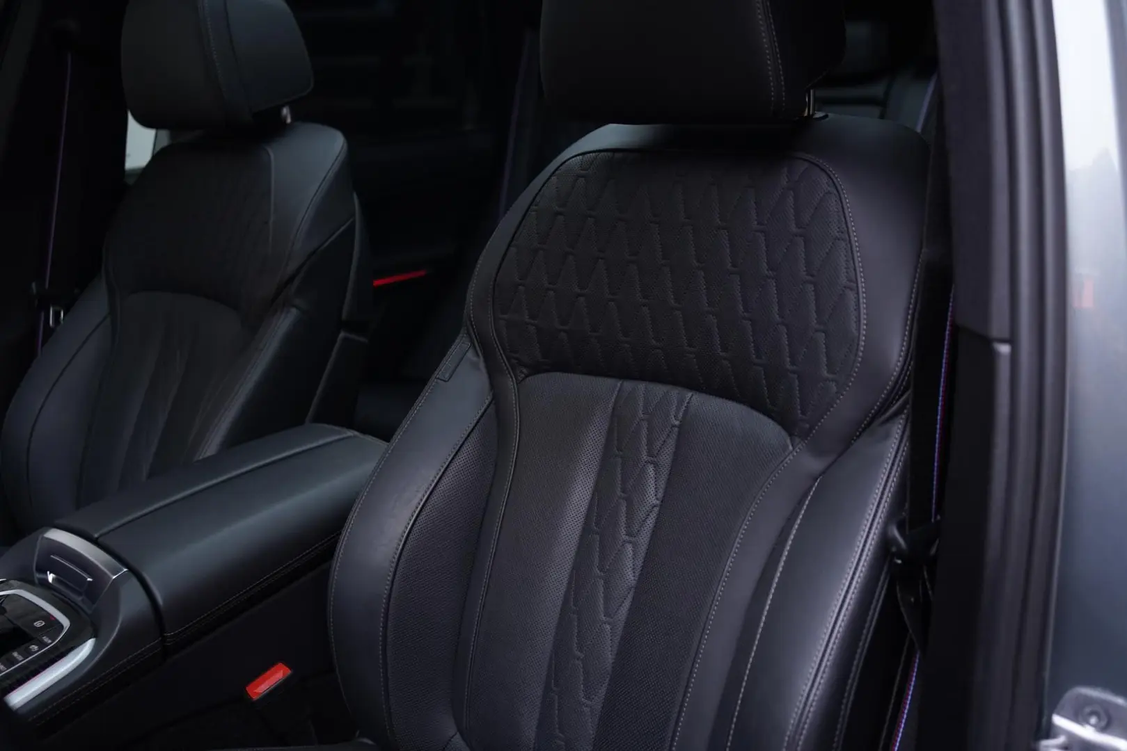 X5 xDrive 40d MSport Individ   AHK   HUD   H&K