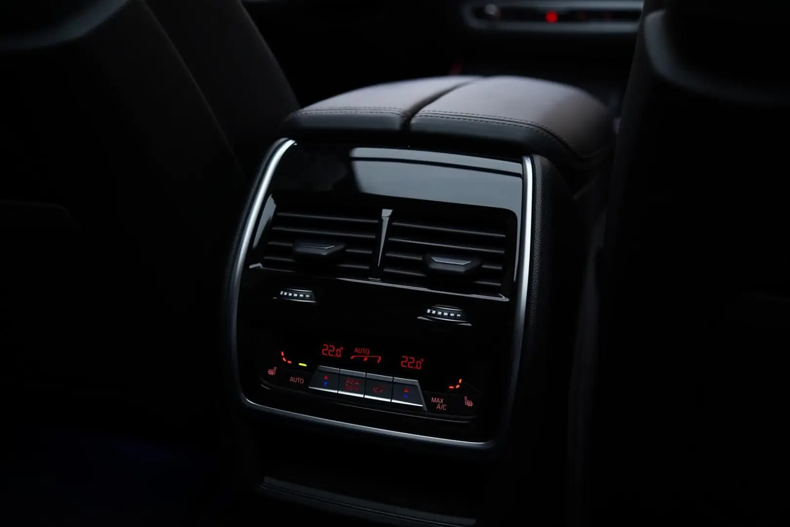 X5 xDrive 40d MSport Individ   AHK   HUD   H&K