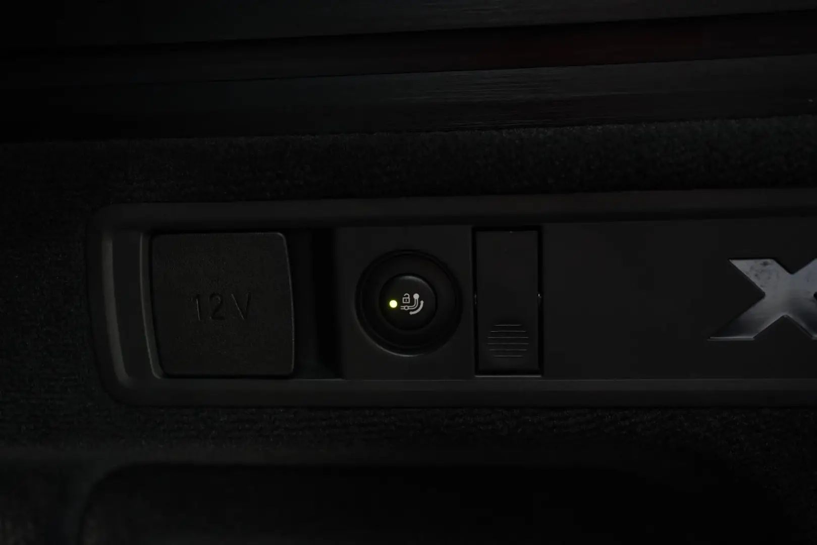 X5 xDrive 40d MSport Individ   AHK   HUD   H&K