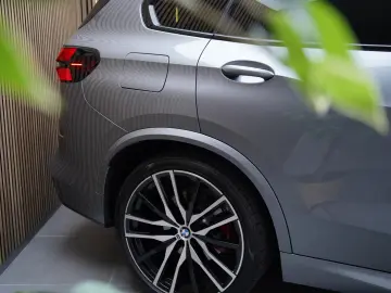 X5 xDrive 40d MSport Individ   AHK   HUD   H&K