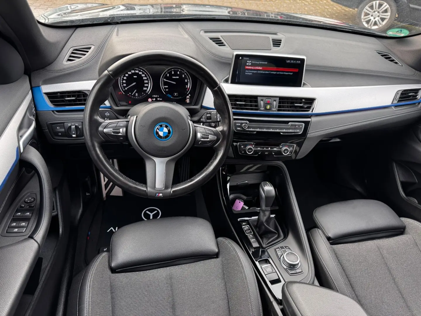 X1 xDrive 25 e M Sport LED NAVI KAMERA APP HIFI