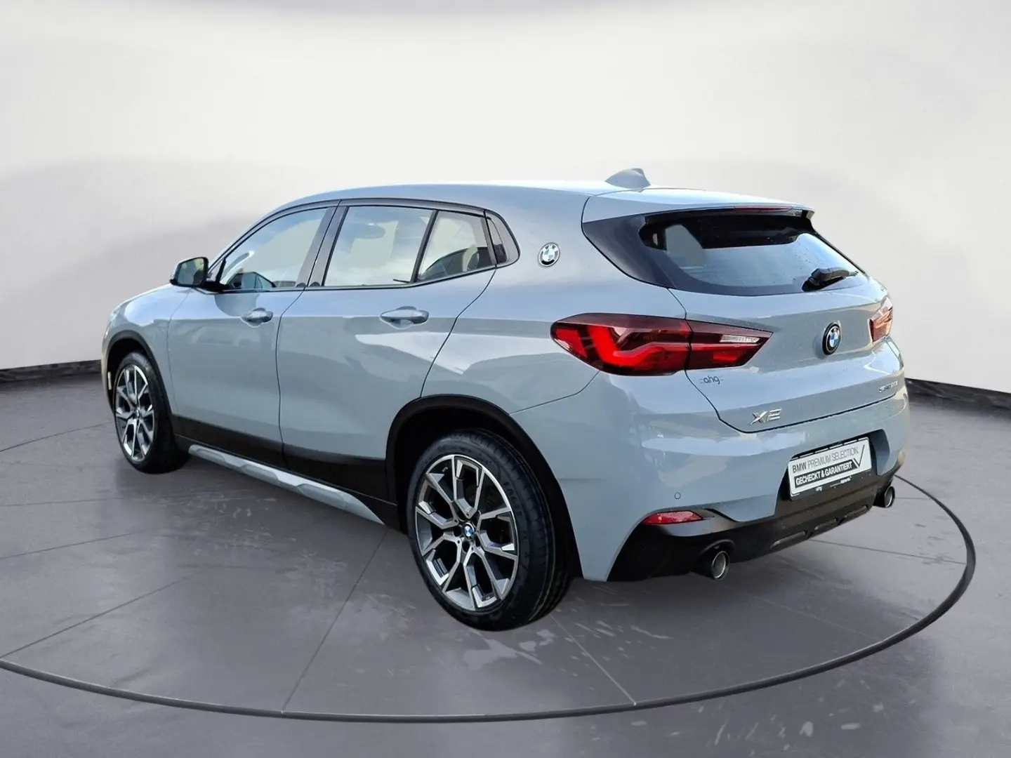 X2 sDrive20i Edition M Mesh Navi AHK RFK Head-Up