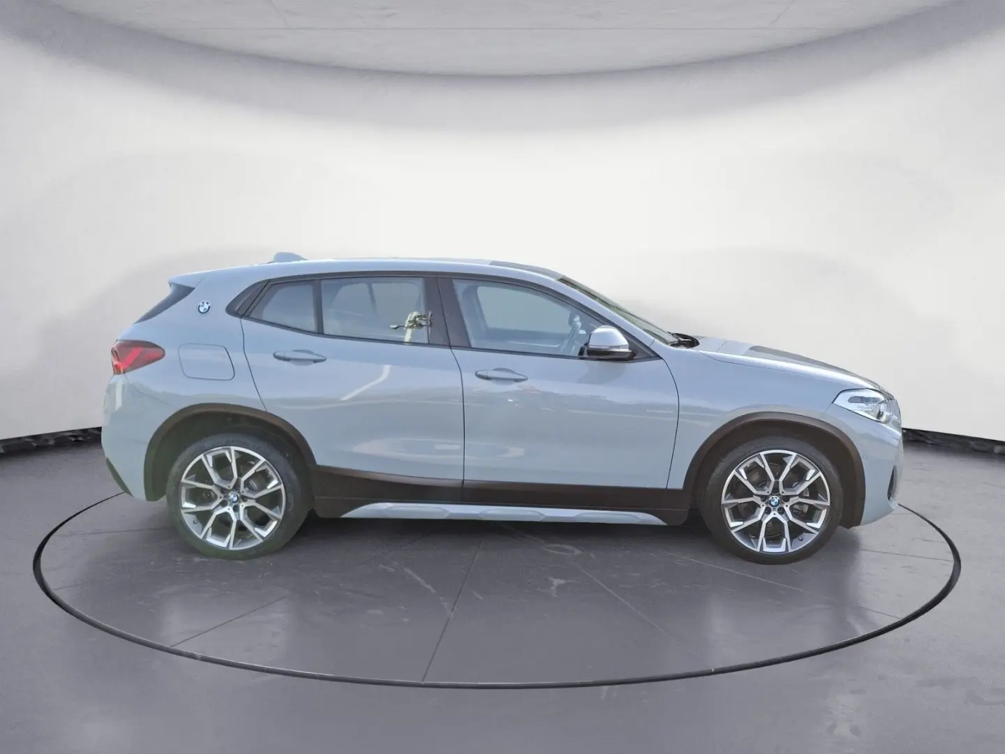 X2 sDrive20i Edition M Mesh Navi AHK RFK Head-Up