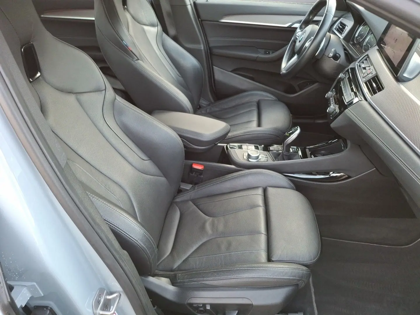 X2 sDrive20i Edition M Mesh Navi AHK RFK Head-Up