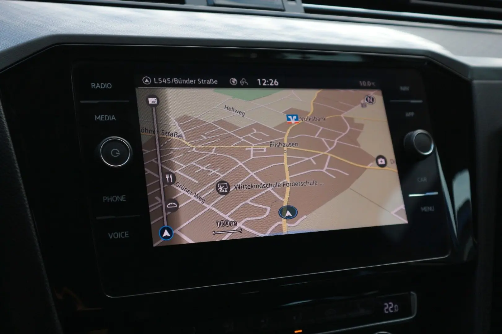 Passat Variant Business  2.HD DSG ACC RFK AHK