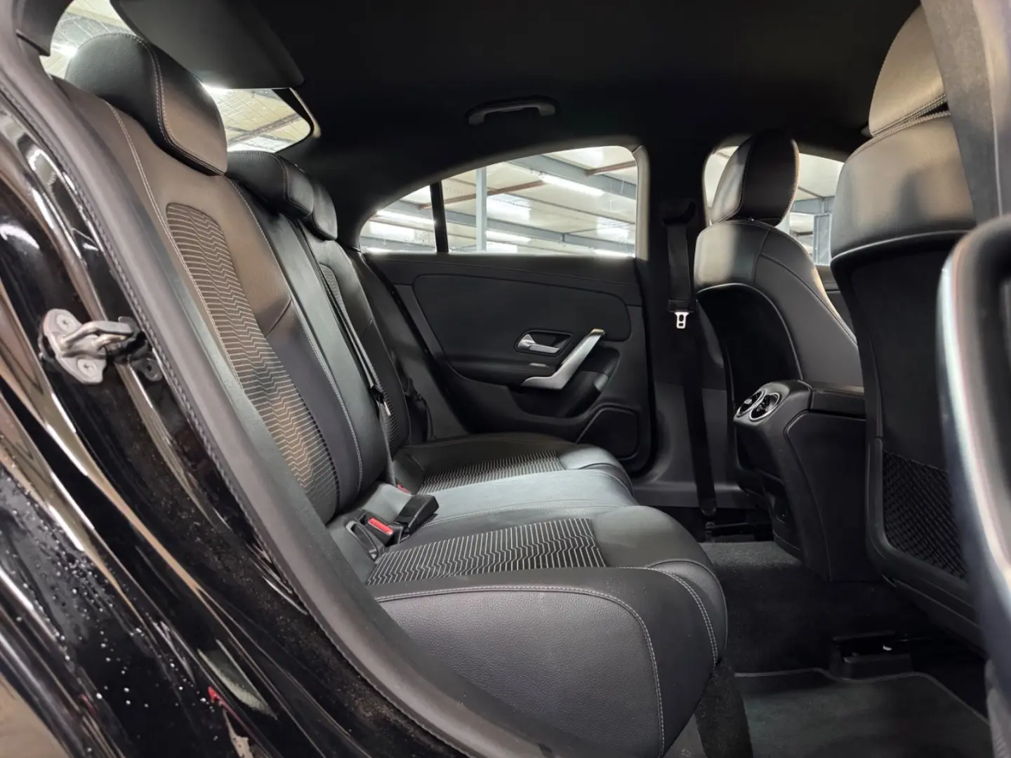 CLA 180 COUPE PROGRESSIVE KAM TLEDER MBUX LED 1H