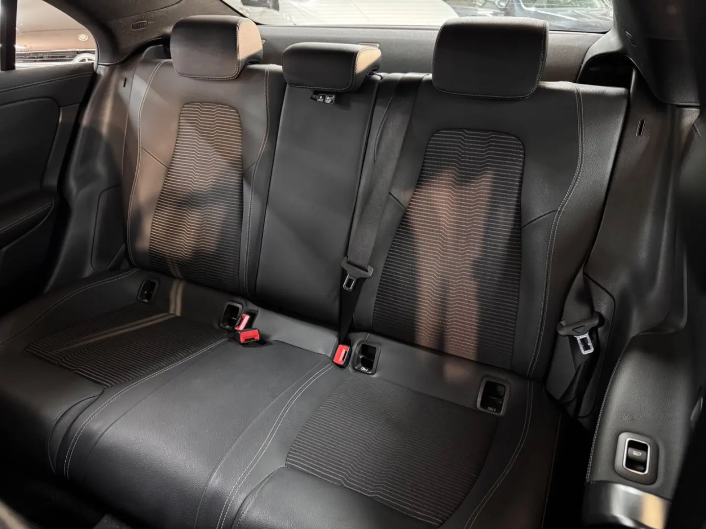 CLA 180 COUPE PROGRESSIVE KAM TLEDER MBUX LED 1H