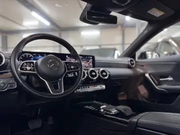 CLA 180 COUPE PROGRESSIVE KAM TLEDER MBUX LED 1H