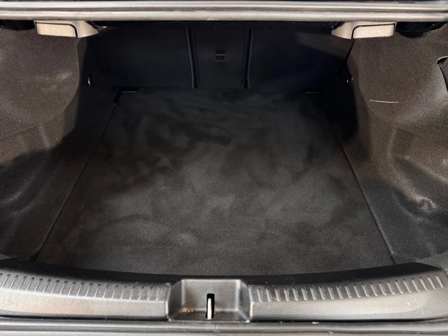 CLA 180 COUPE PROGRESSIVE KAM TLEDER MBUX LED 1H