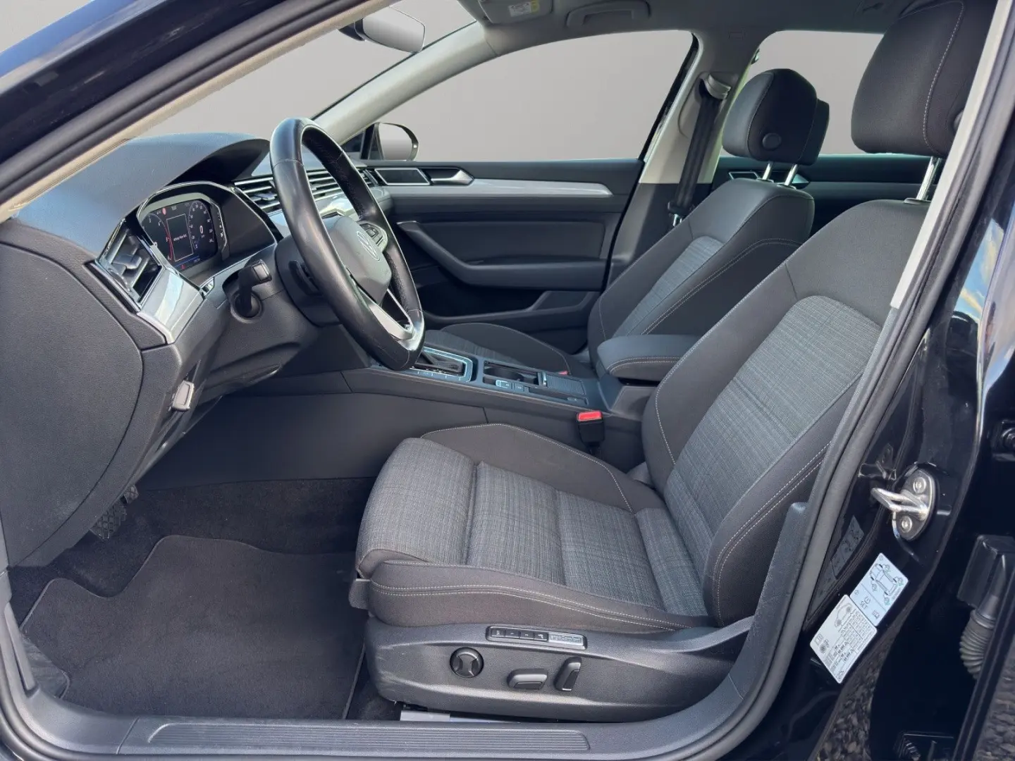 Passat Variant Business Digital Tacho ACC AHK