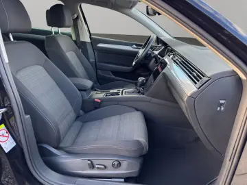 Passat Variant Business Digital Tacho ACC AHK