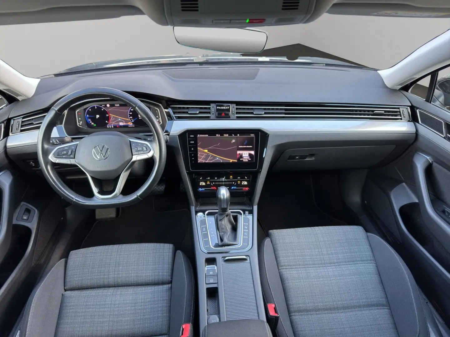 Passat Variant Business Digital Tacho ACC AHK