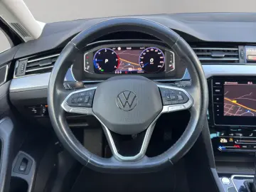 Passat Variant Business Digital Tacho ACC AHK