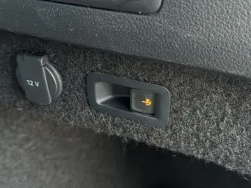 Passat Variant Business Digital Tacho ACC AHK