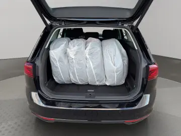 Passat Variant Business Digital Tacho ACC AHK