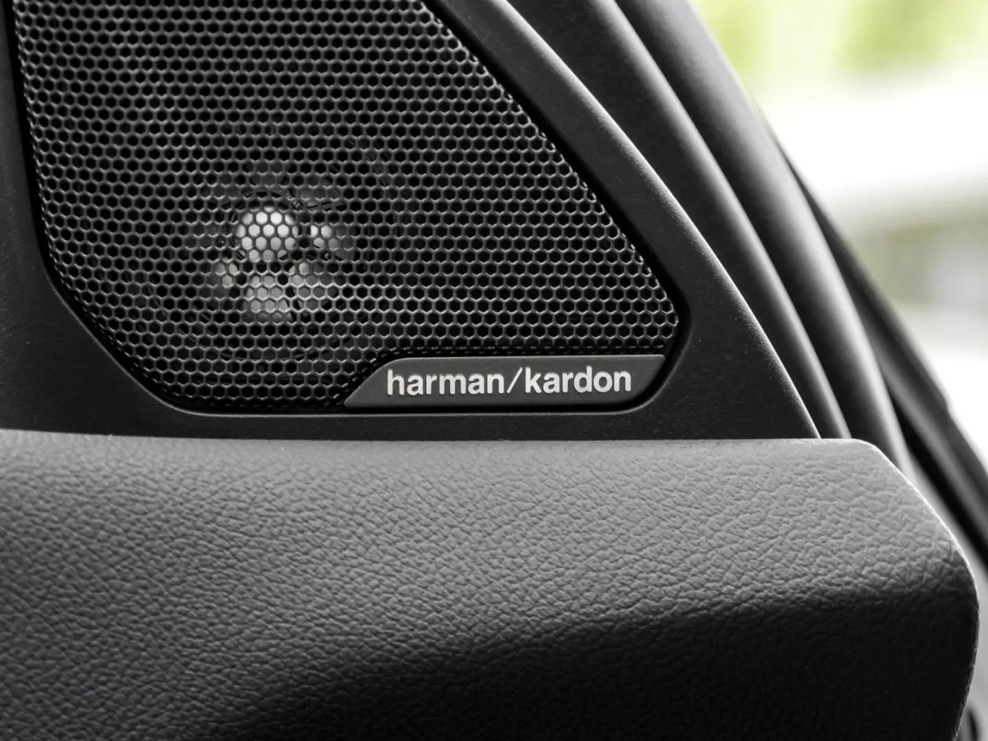 128ti M SPORT PRO H K HuD PANO ACC DA PA