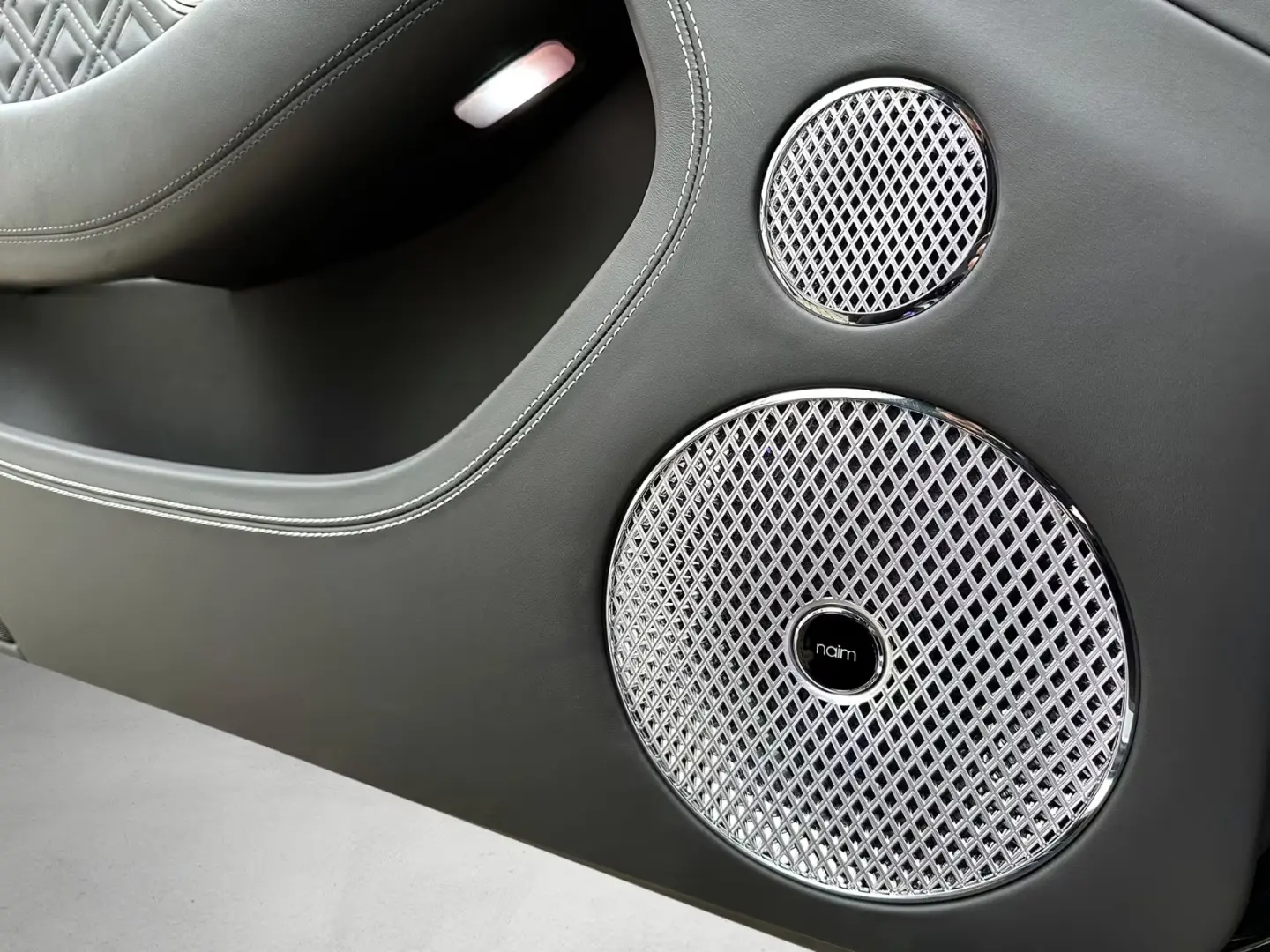 Bentley Continental GT l BLACKLINE l NAIM l PANORAMA