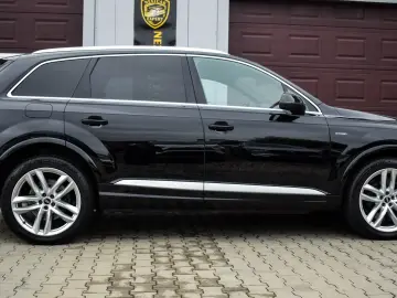AUDI Q7 S-Line E-Tron 3.0 TDI Plug-In Hybrid 2017