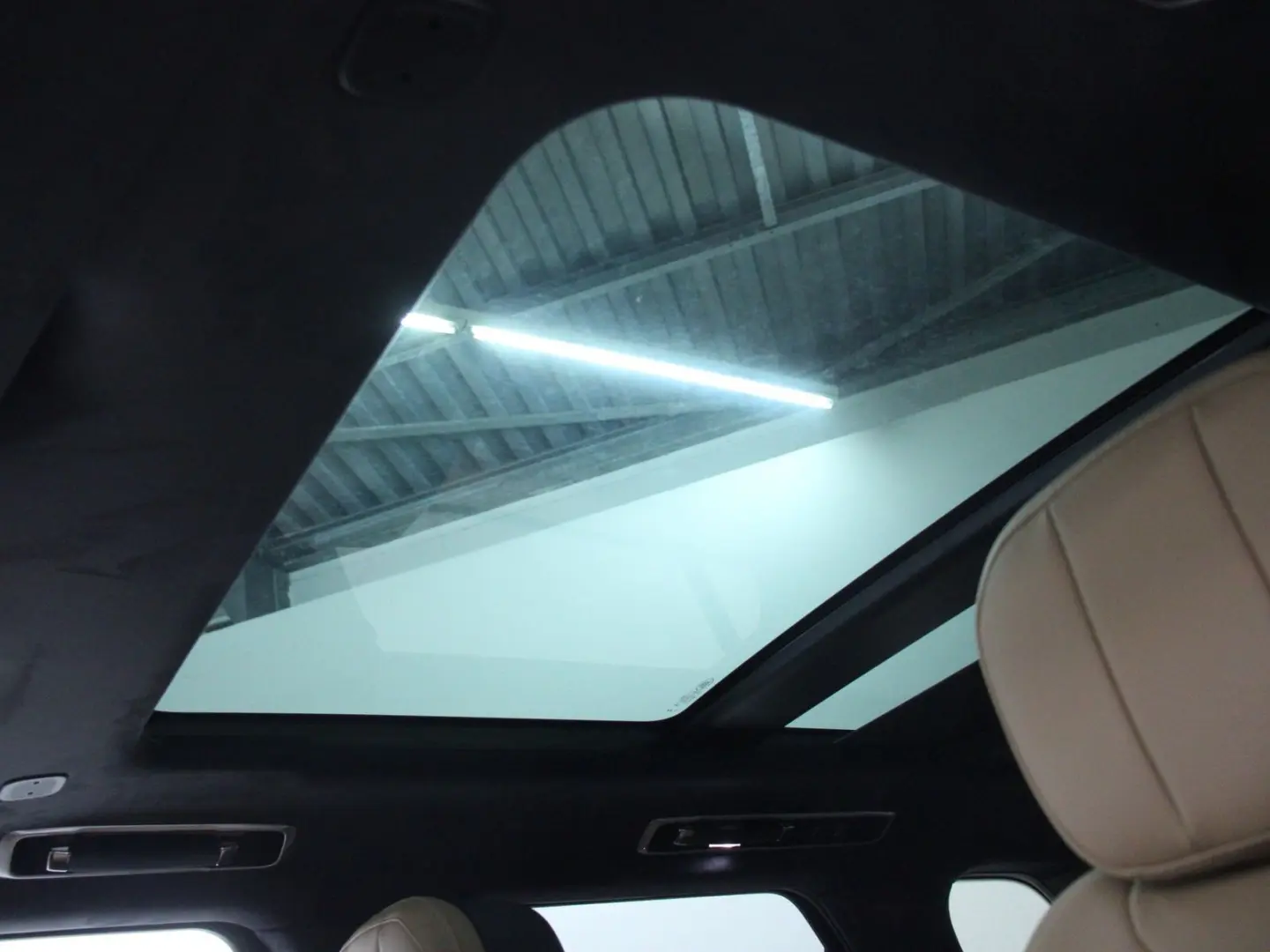 Range Rover Sport 3.0 D350 Autobiography AHK STH