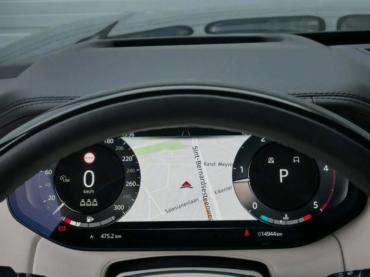 RR D350 Autobiography Pano AHK SVO leather