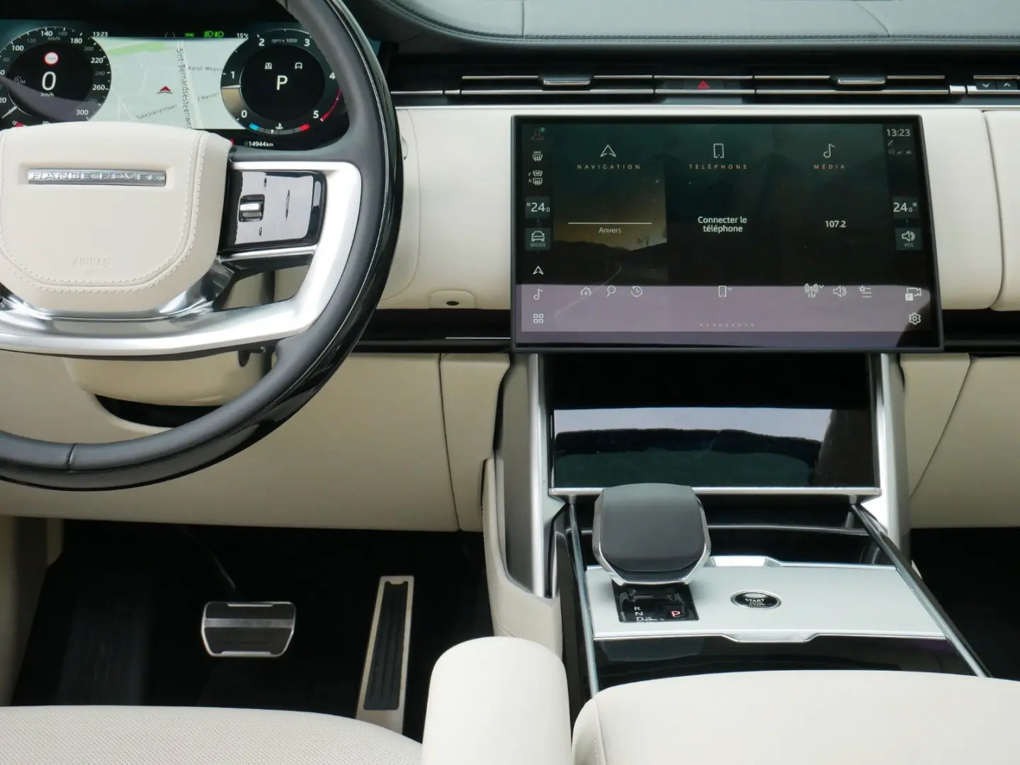 RR D350 Autobiography Pano AHK SVO leather