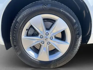 XC60 B4 Mild-Hybrid Benzin Automatikgetriebe (14