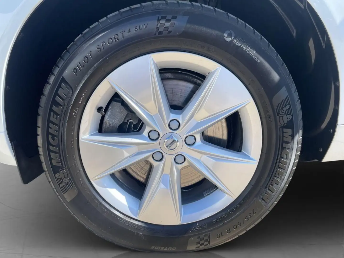 XC60 B4 Mild-Hybrid Benzin Automatikgetriebe (14