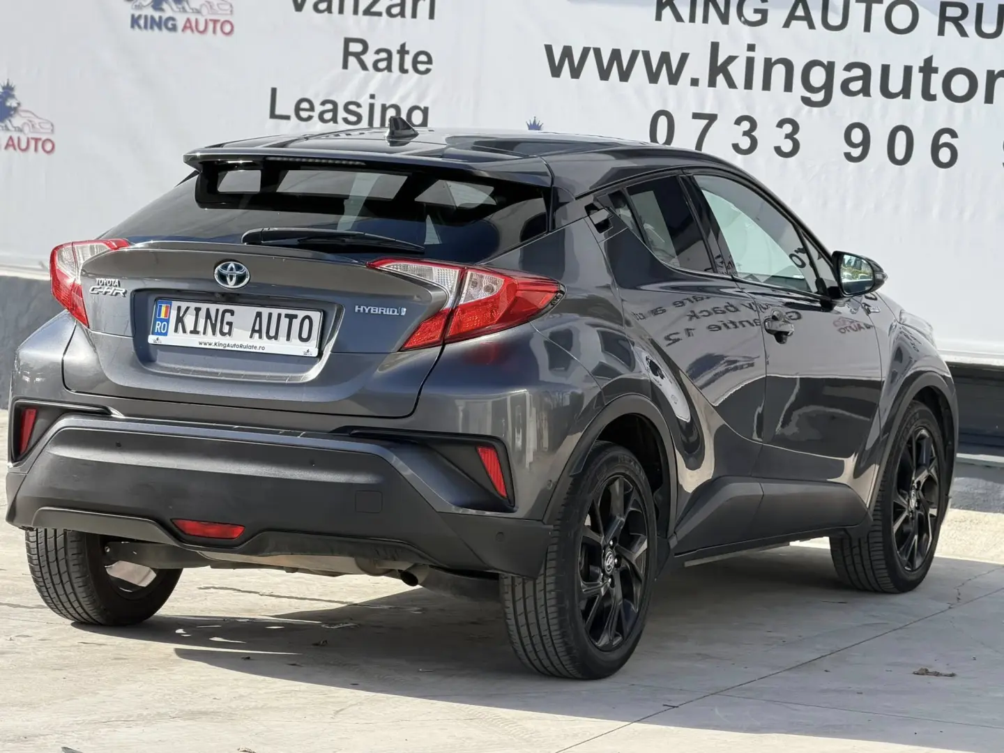 TOYOTA C-HR 1.8 Hybrid Lounge