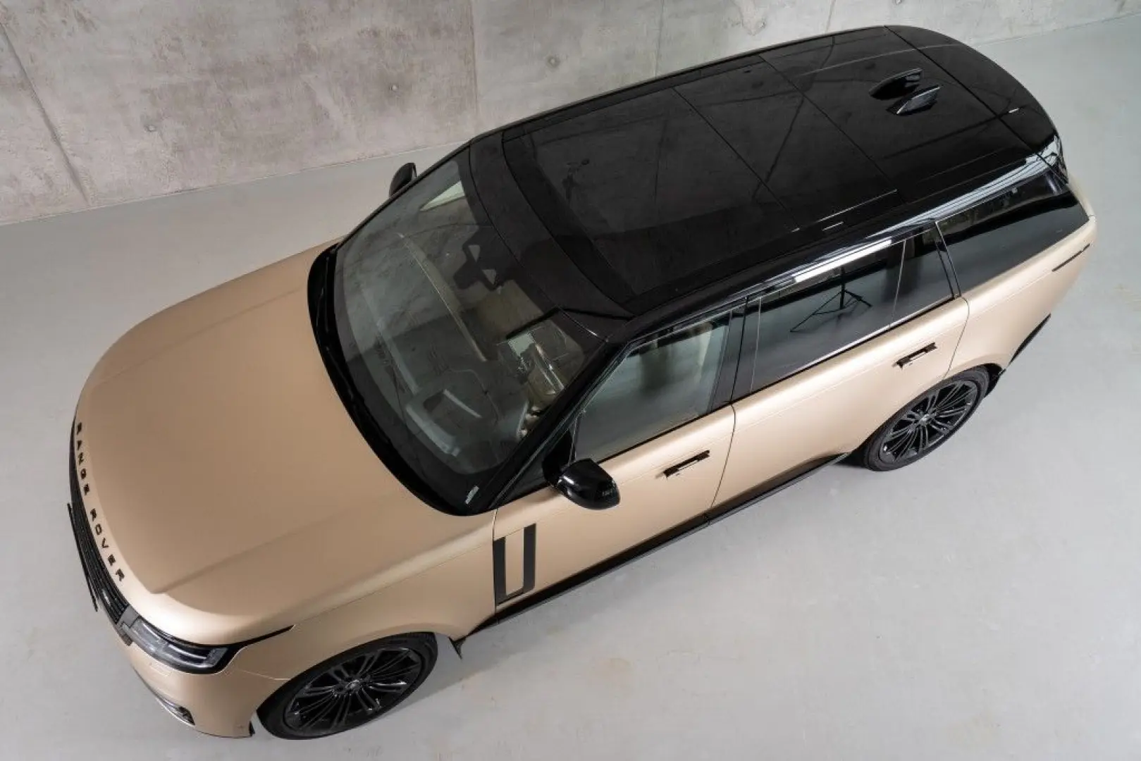 Range Rover D350 Autobiography LWB 7.SEATS