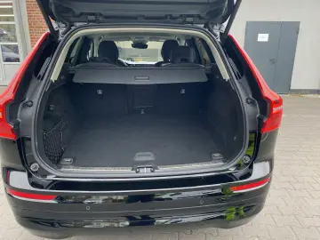 XC60 Momentum Pro 2WD NR Fzg. Scheckh.