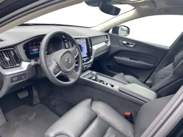 XC60 Momentum Pro 2WD NR Fzg. Scheckh.