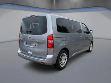 TOYOTA PROACE 2022