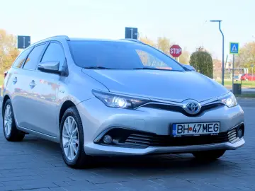 Toyota Auris Touring Sports