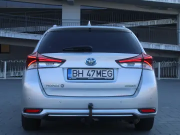 Toyota Auris Touring Sports